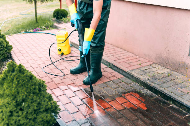 Best Deck Pressure Washing  in Winter Gardens, CA
